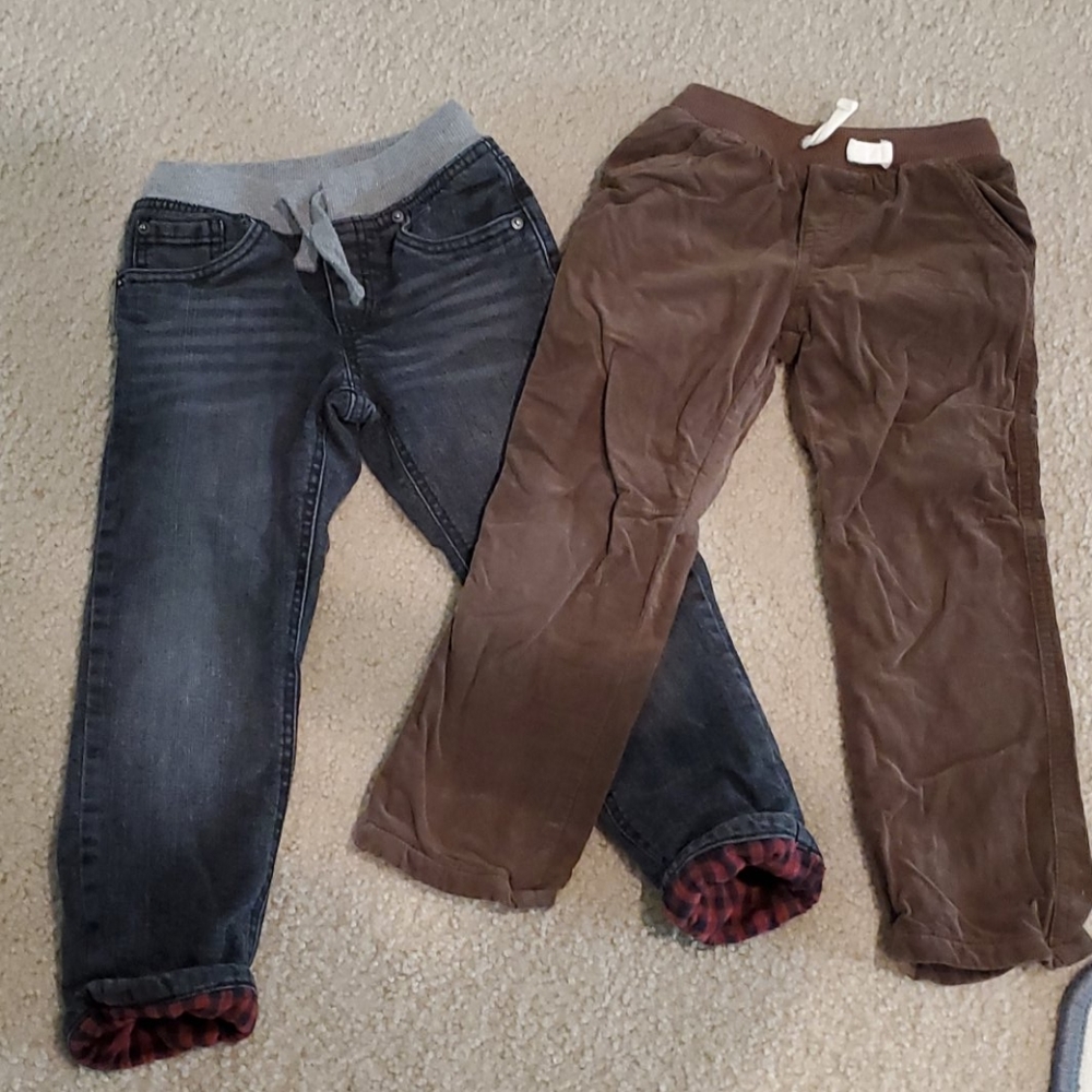 Bundle of 2 Cat & Jack Boys 4T Pants GUC